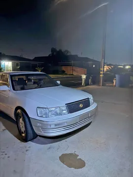 1994 Lexus LS 400 Sedan
