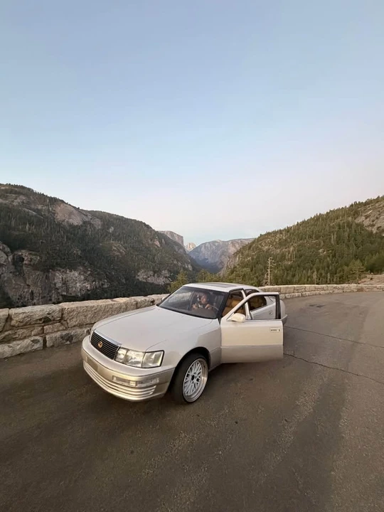 1994 Lexus LS 1st Gen - Image 4 of 4