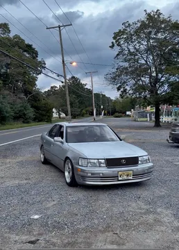 1994 Lexus LS 400 Sedan 4D