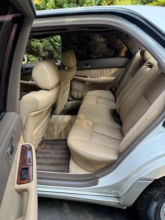 1994 Lexus LS 1st Gen - Image 7 of 18