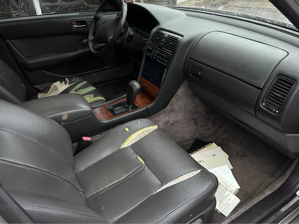 1994 Lexus LS 1st Gen - Image 8 of 10