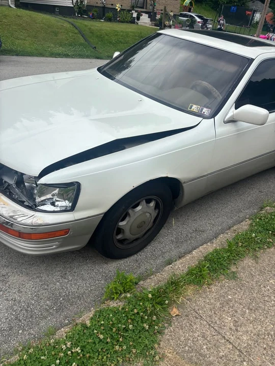 1994 Lexus LS 1st Gen - Image 6 of 10