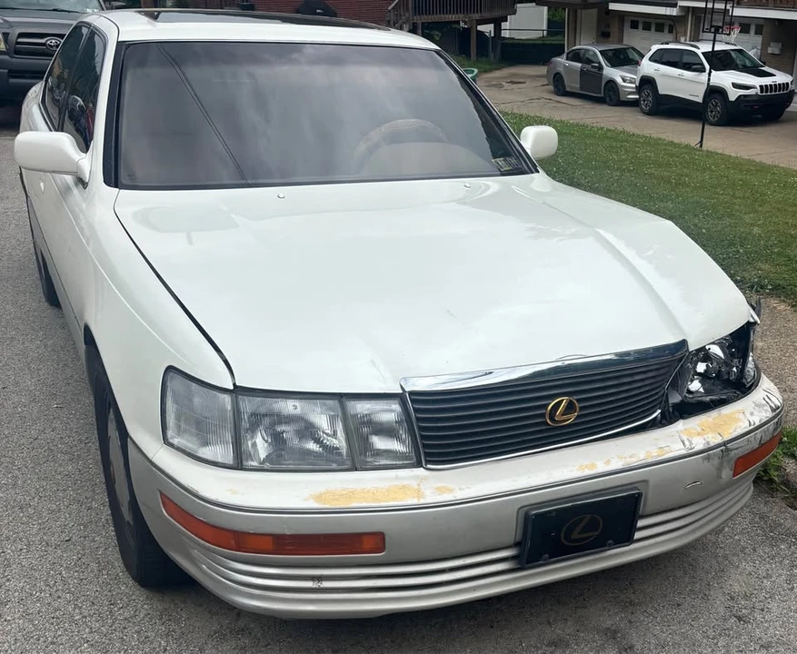 1994 Lexus LS 1st Gen - Image 2 of 10