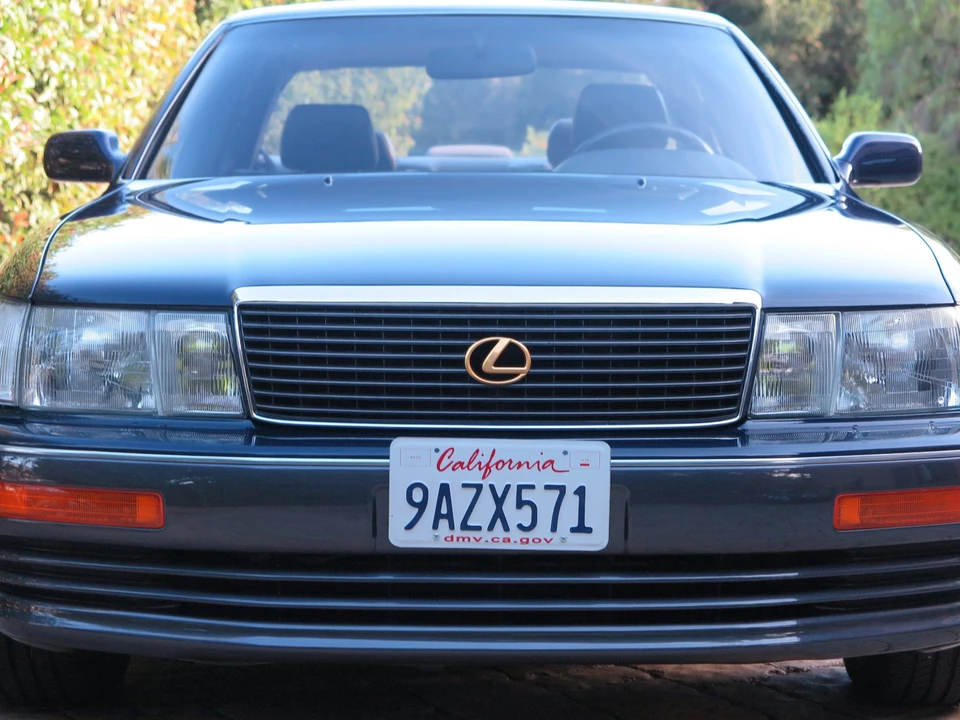 1994 Lexus LS 1st Gen - Image 21 of 31