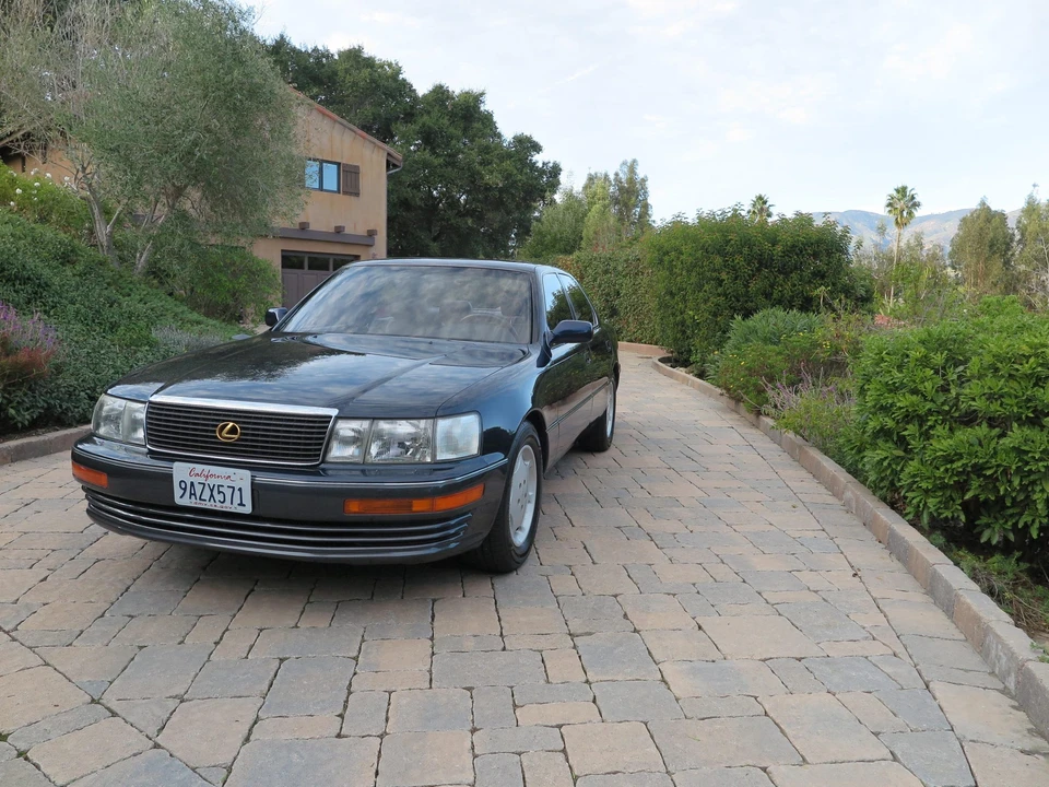 1994 Lexus LS 1st Gen - Image 4 of 31