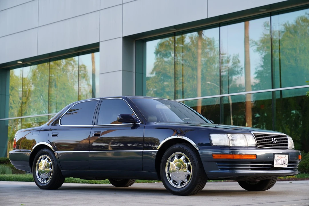 1994 Lexus LS 1st Gen - Image 13 of 31