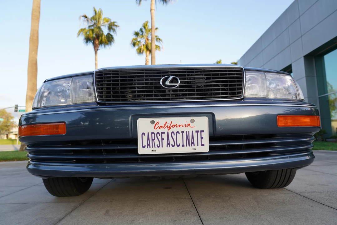 1994 Lexus LS 1st Gen - Image 16 of 31