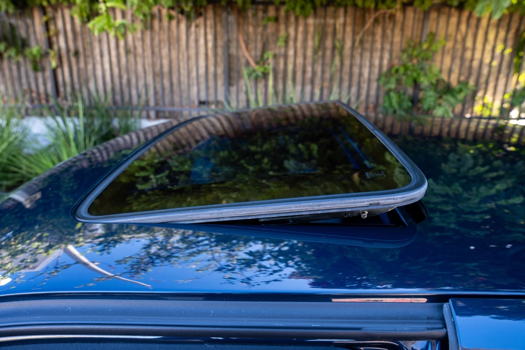 1994 Lexus LS 1st Gen - Image 31 of 31
