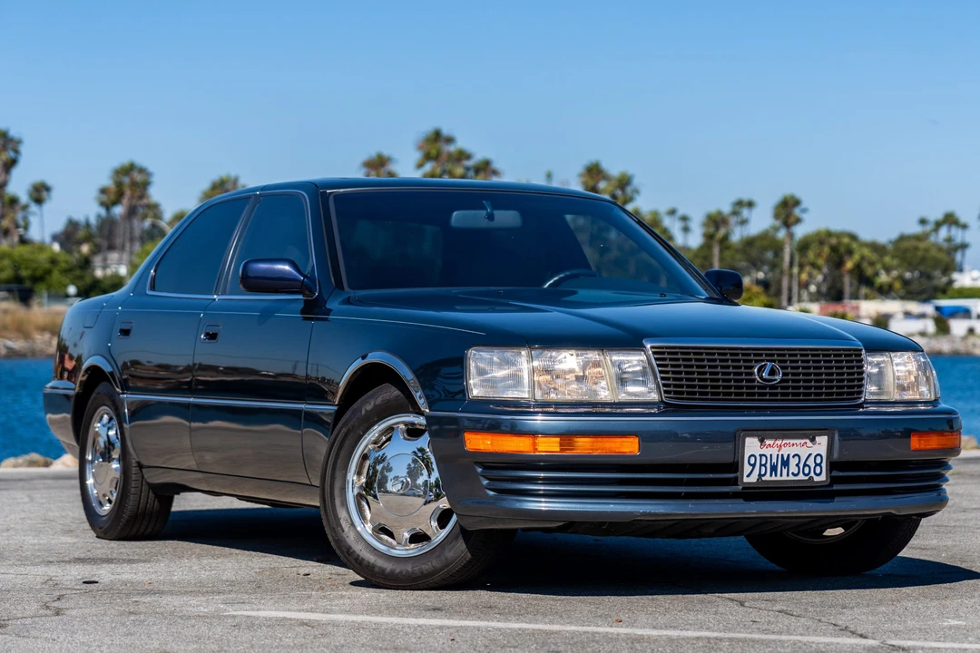 1994 Lexus LS 1st Gen - Image 8 of 31