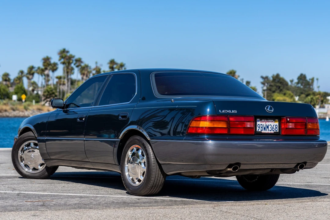 1994 Lexus LS 1st Gen - Image 4 of 31