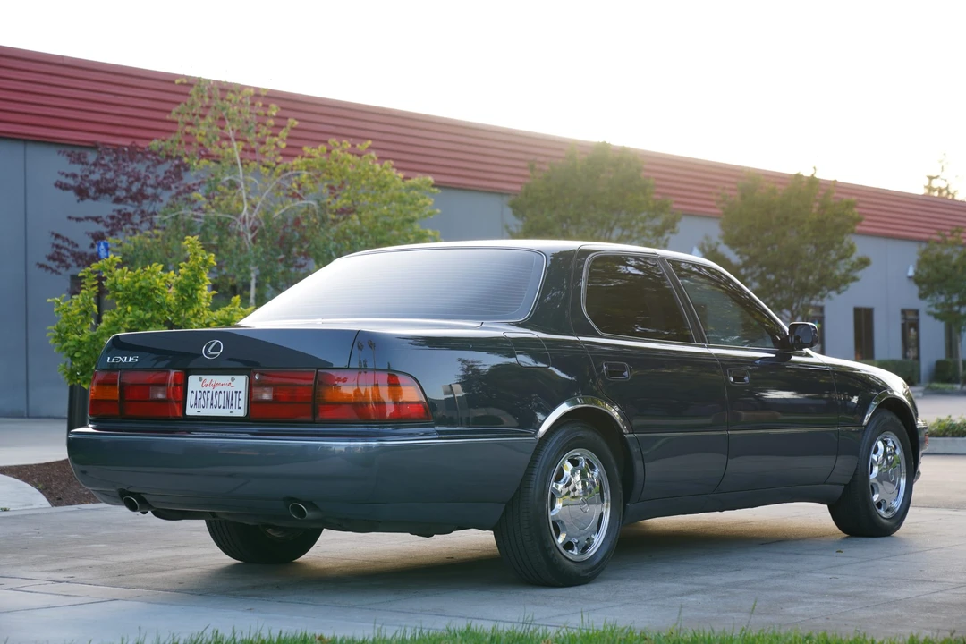 1994 Lexus LS 1st Gen - Image 9 of 31