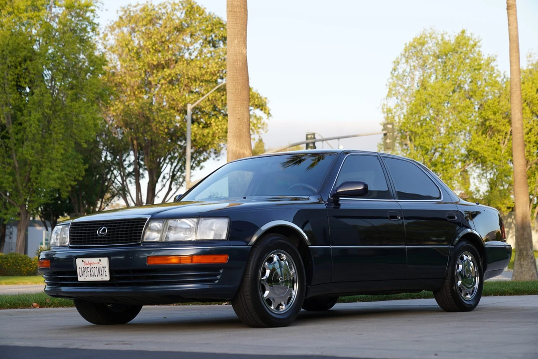 1994 Lexus LS 1st Gen - Image 2 of 31