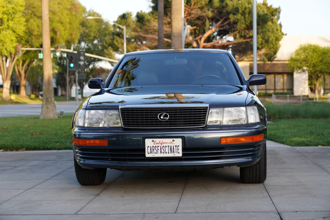1994 Lexus LS 1st Gen - Image 14 of 31