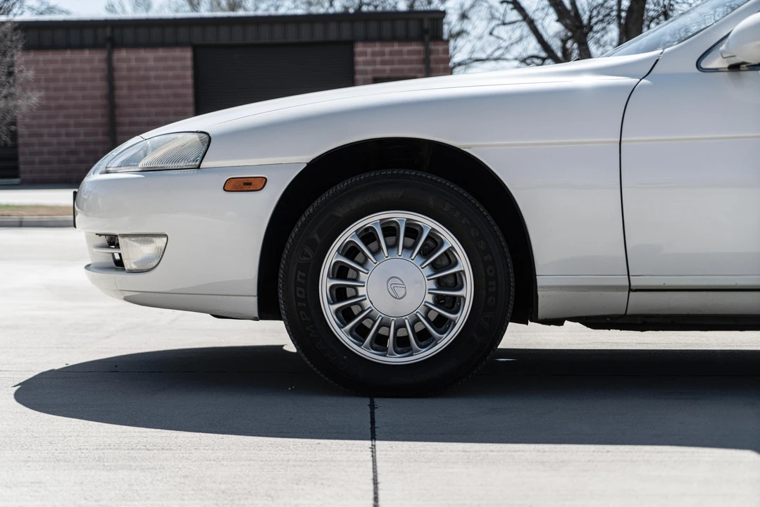 1994 Lexus SC400 - Image 18 of 31