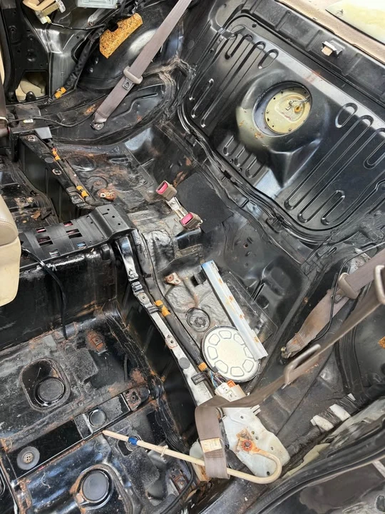 1994 Lexus SC400 - Image 11 of 15