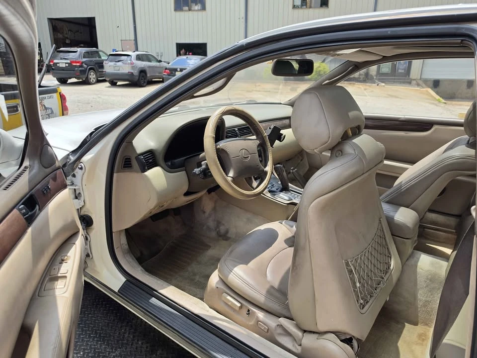 1994 Lexus SC400 - Image 8 of 12