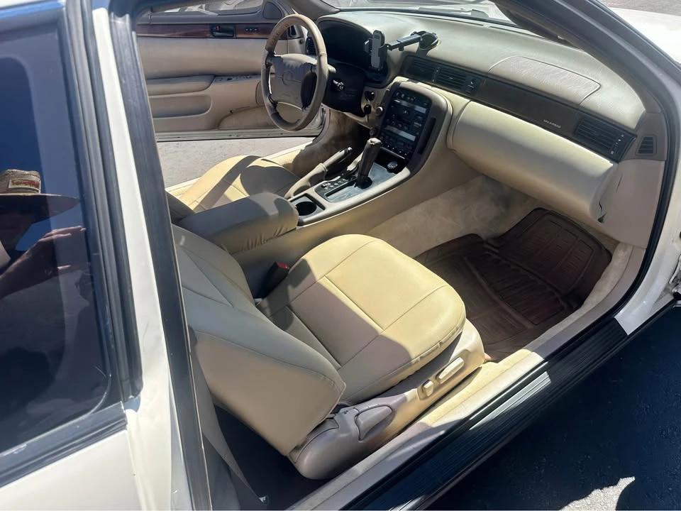 1994 Lexus SC400 - Image 8 of 18