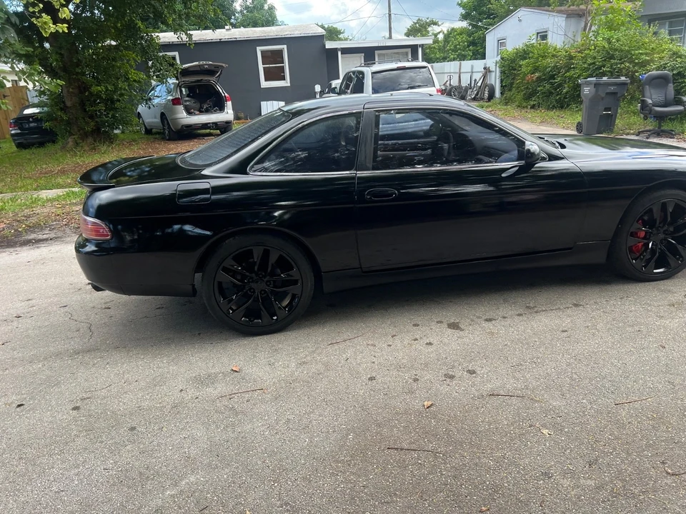1994 Lexus SC - Image 12 of 21