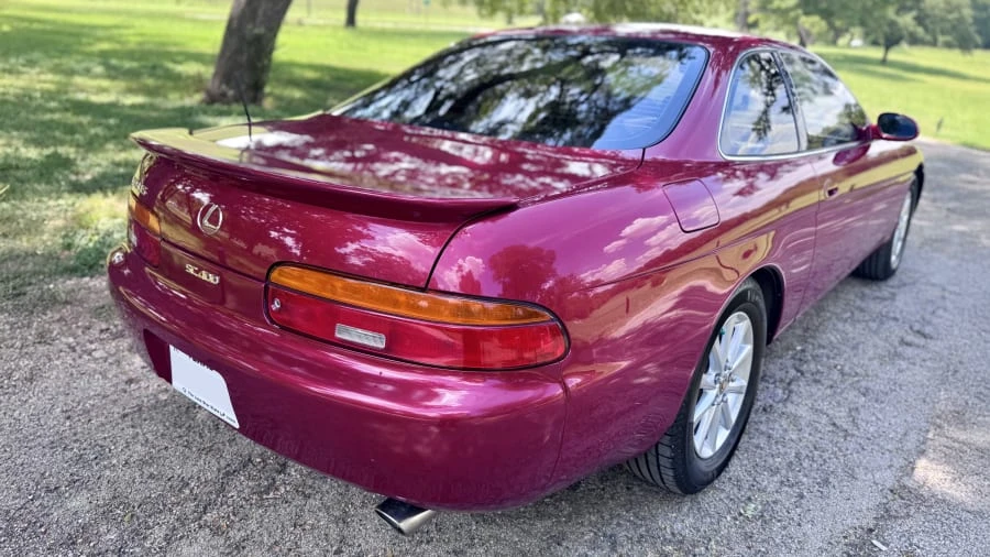 1994 Lexus SC400 - Image 2 of 31