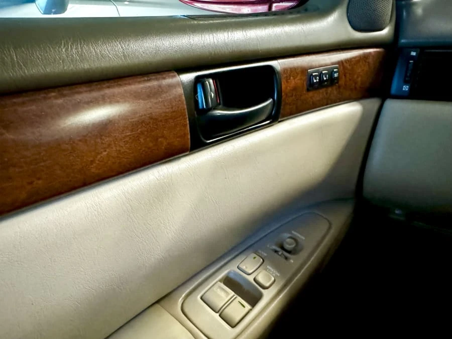 1994 Lexus SC400 - Image 7 of 31