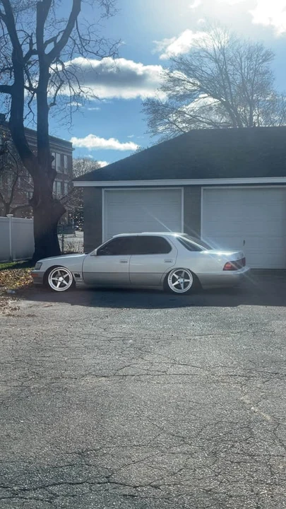 1994 Lexus LS 1st Gen - Image 6 of 7
