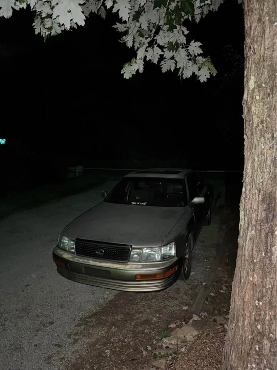 1994 Lexus LS 1st Gen - Image 2 of 6