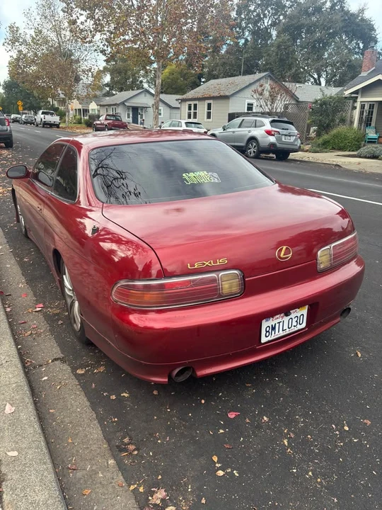1994 Lexus SC400 - Image 2 of 2