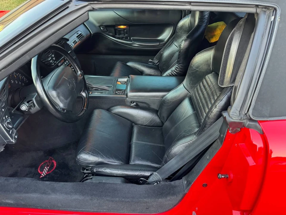 1994 Chevrolet Corvette C4 - Image 13 of 23