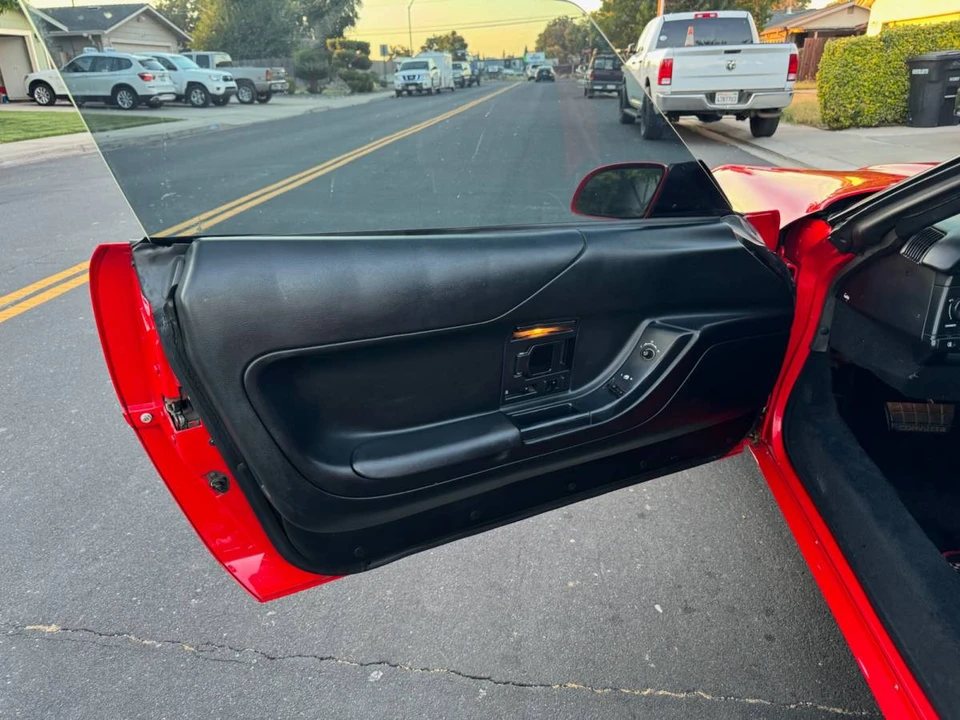 1994 Chevrolet Corvette C4 - Image 15 of 23