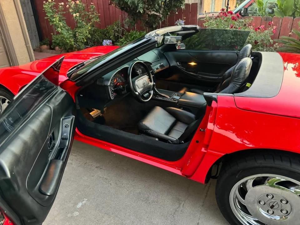 1994 Chevrolet Corvette C4 - Image 14 of 23