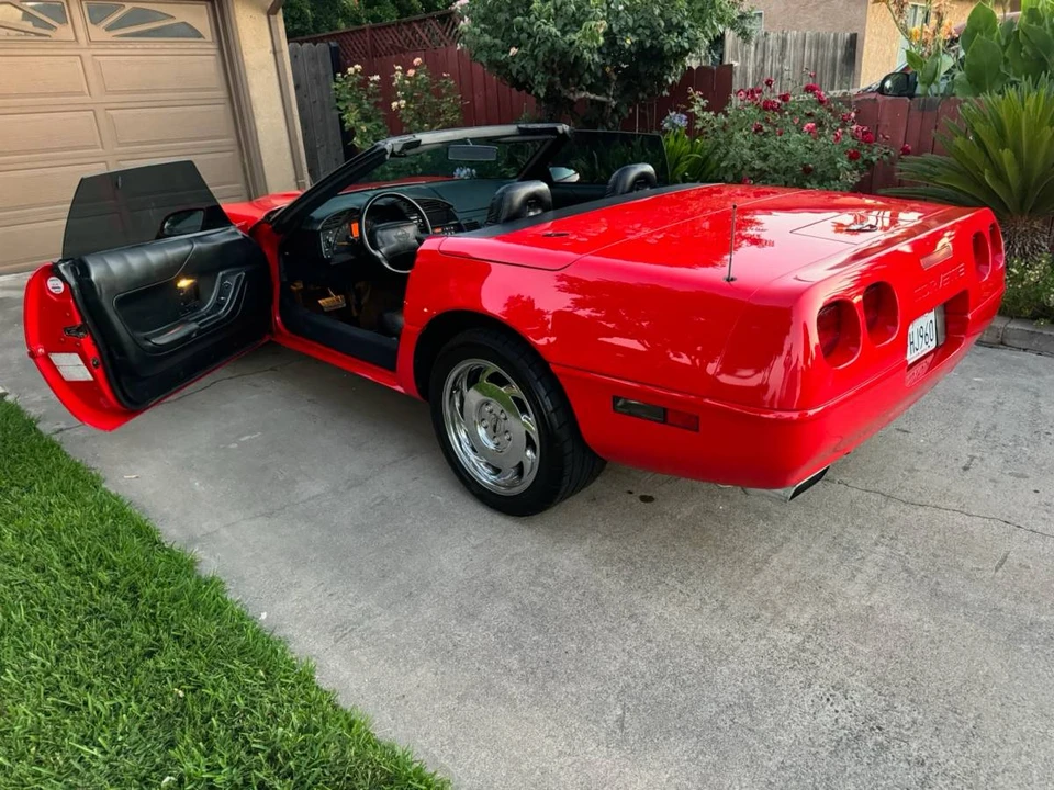 1994 Chevrolet Corvette C4 - Image 13 of 23