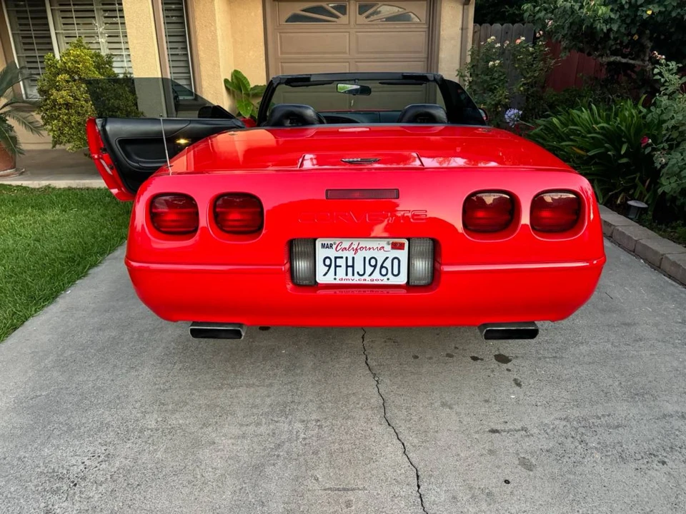 1994 Chevrolet Corvette C4 - Image 16 of 23