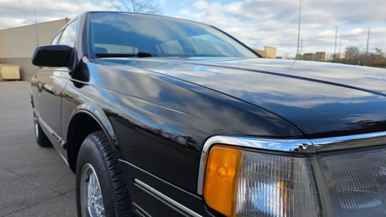1994 Lincoln Continental 8th Gen - Image 23 of 31