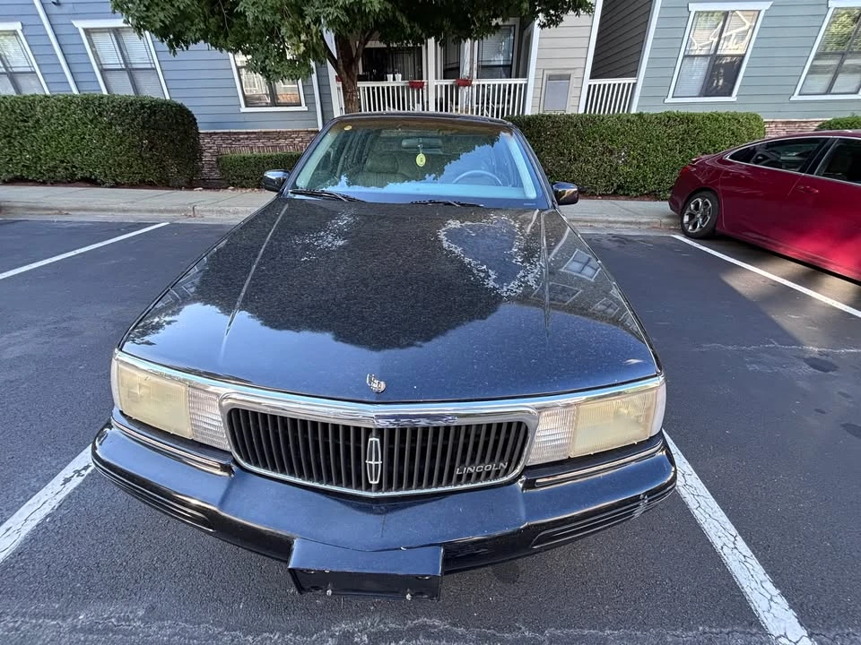 1994 Lincoln Continental 8th Gen - Image 3 of 10