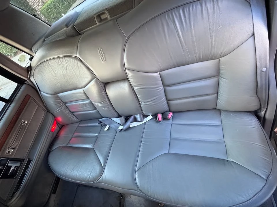 1994 Lincoln Continental 8th Gen - Image 10 of 10