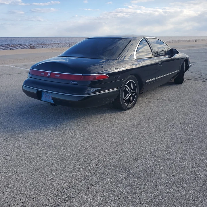 1994 Lincoln Continental Mark VIII - Image 6 of 18