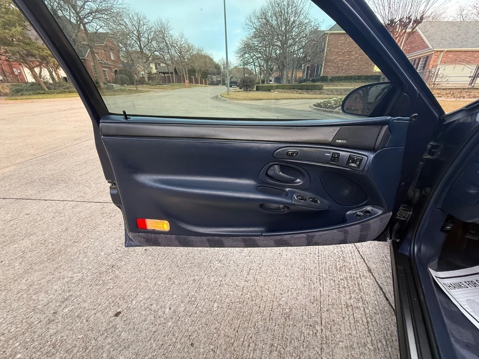 1994 Lincoln Continental Mark VIII - Image 16 of 21