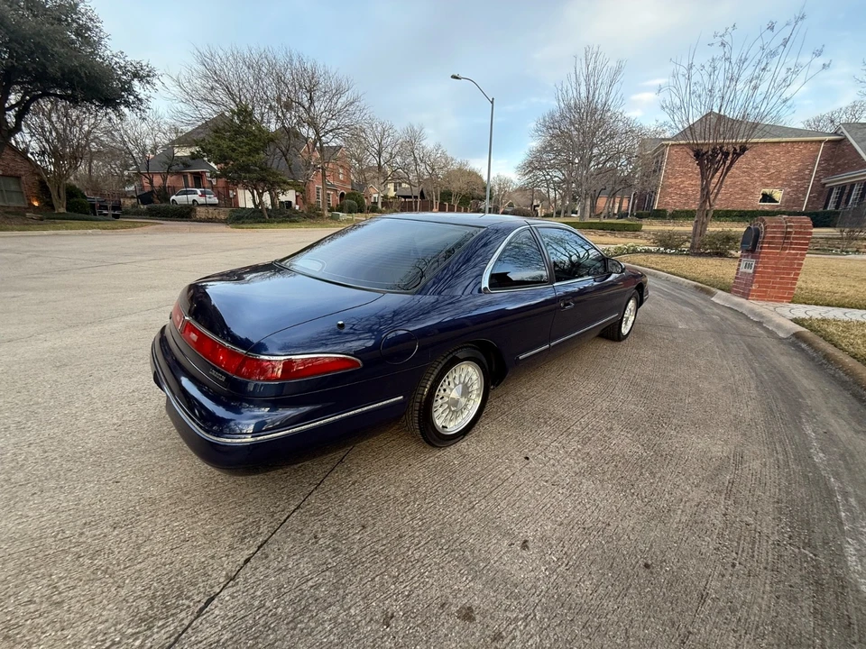 1994 Lincoln Continental Mark VIII - Image 9 of 21