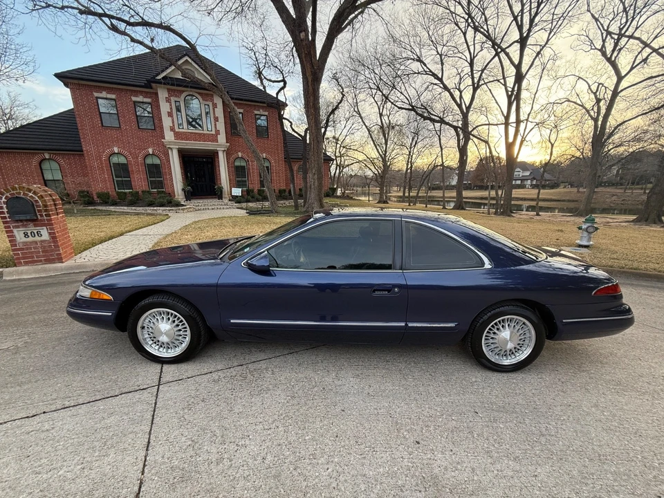 1994 Lincoln Continental Mark VIII - Image 2 of 21