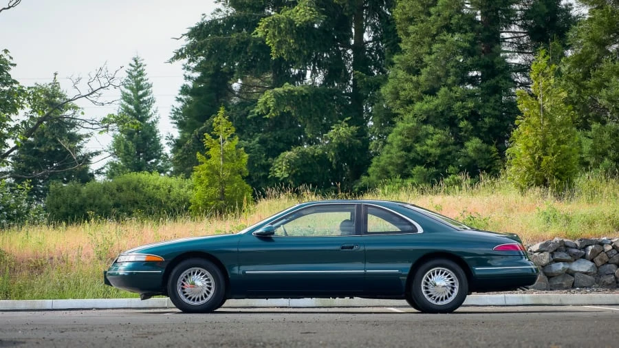 1994 Lincoln Continental Mark VIII - Image 2 of 27