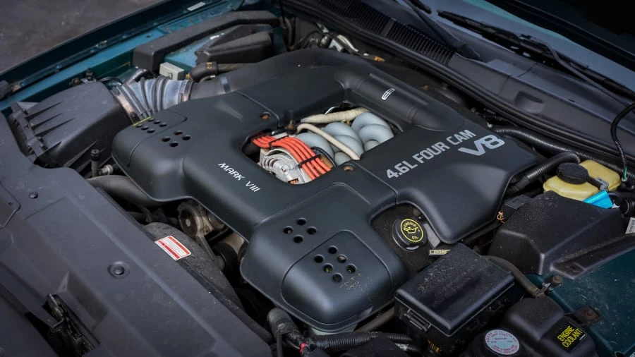 1994 Lincoln Continental Mark VIII - Image 6 of 27