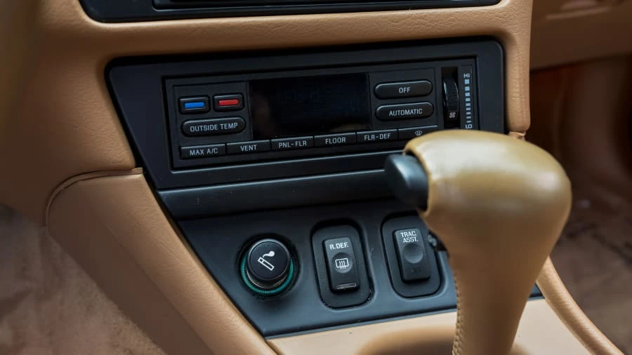 1994 Lincoln Continental Mark VIII - Image 18 of 27