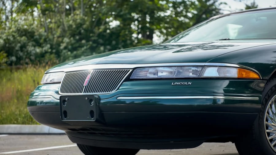 1994 Lincoln Continental Mark VIII - Image 23 of 27