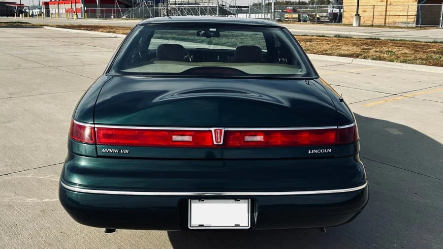 1994 Lincoln Continental Mark VIII - Image 5 of 29