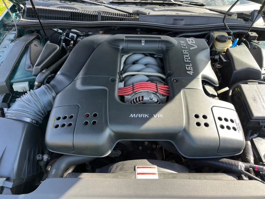 1994 Lincoln Continental Mark VIII - Image 16 of 17