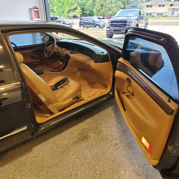 1994 Lincoln Continental Mark VIII - Image 10 of 23
