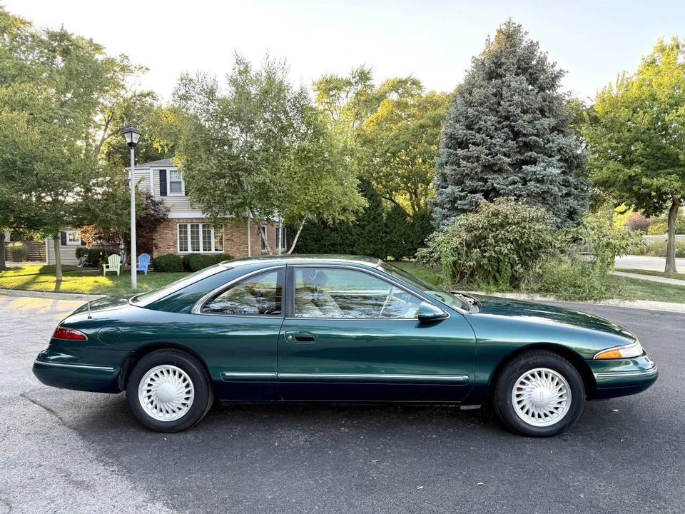 1994 Lincoln Continental Mark VIII - Image 7 of 20