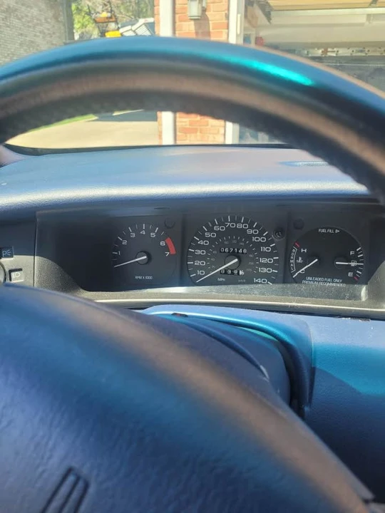 1994 Lincoln Continental Mark VIII - Image 11 of 20