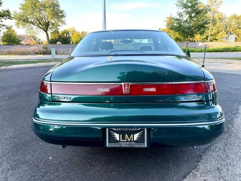 1994 Lincoln Continental Mark VIII - Image 11 of 20