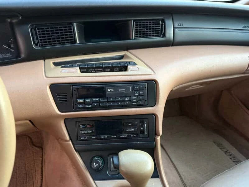 1994 Lincoln Continental Mark VIII - Image 19 of 20